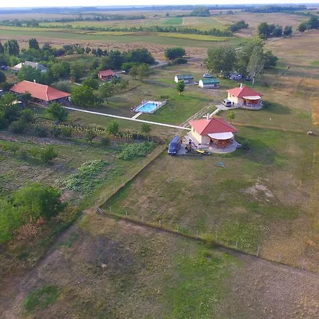 Prázdninový areál Pusztaeldorado *