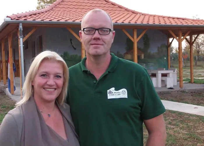 Üdülőpark Pusztaeldorado