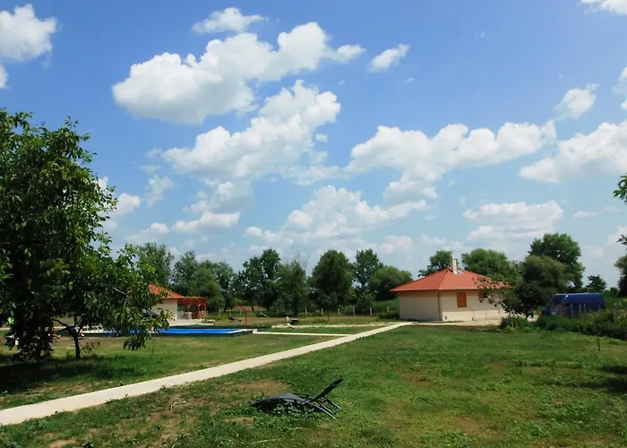 Üdülőpark Pusztaeldorado